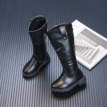 Детские длинные ботинки в Британском стиле, Новинка зимы 2023 Года, зимние ботинки для девочек, черные, красные Детские кожаные ботинки, классическая спортивная обувь с боковой молнией.