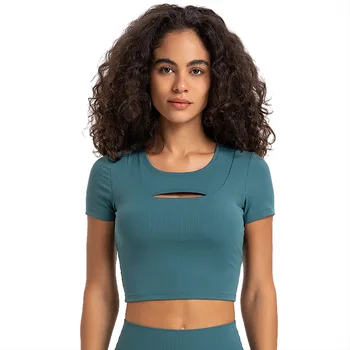 Сексуальная короткая спортивная футболка в полоску в рубчик SPR для женщин с подушкой для груди, стереофонической посадкой, тонким коротким рукавом для йоги
