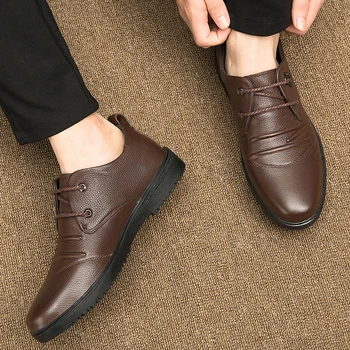 Совершенно новая повседневная деловая кожаная обувь из воловьей кожи с верхним слоем, высококачественная весенняя модная и удобная мужская кожаная обувь на шнуровке