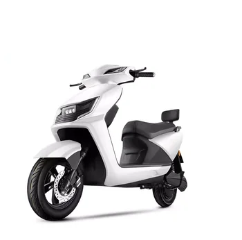 Мужской электрический мотоцикл высокой мощности с поддержкой мобильности на большие расстояния
