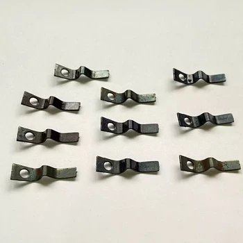 10 комплектов Высокоэластичных прочных неполированных пружинных пластин с горбатым задним кулачком, заклепки с проушинами для ремонта подкладки зажигалки Zippo