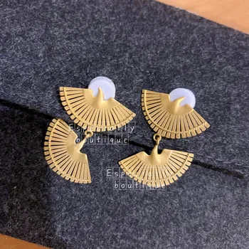 Японские серьги-гвоздики неправильной золотой веерообразной формы, роскошные золотые этнические винтажные украшения для пирсинга